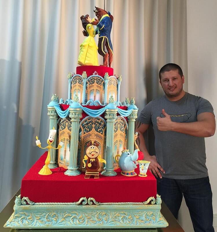 Самые сказочные торты от Рената Агзамова