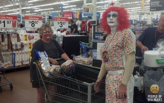 Ð¡ÑÑÐ°Ð½Ð½ÑÐµ Ð»ÑÐ´Ð¸ Ð² ÑÑÐ¿ÐµÑÐ¼Ð°ÑÐºÐµÑÐ°Ñ