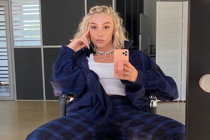 Грудь или попа»: Настя Ивлеева станцевала тверк и «лопнула»