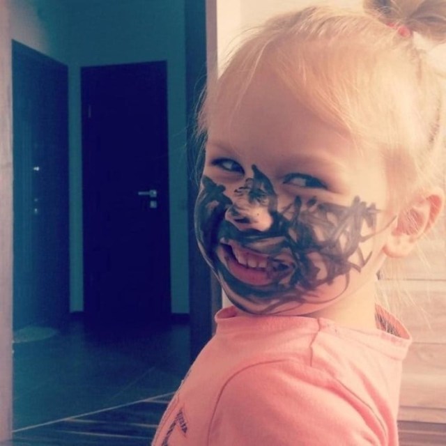 17 фотографий, которые демонстрируют, что ребенка ни в коем случае нельзя оставлять одного!