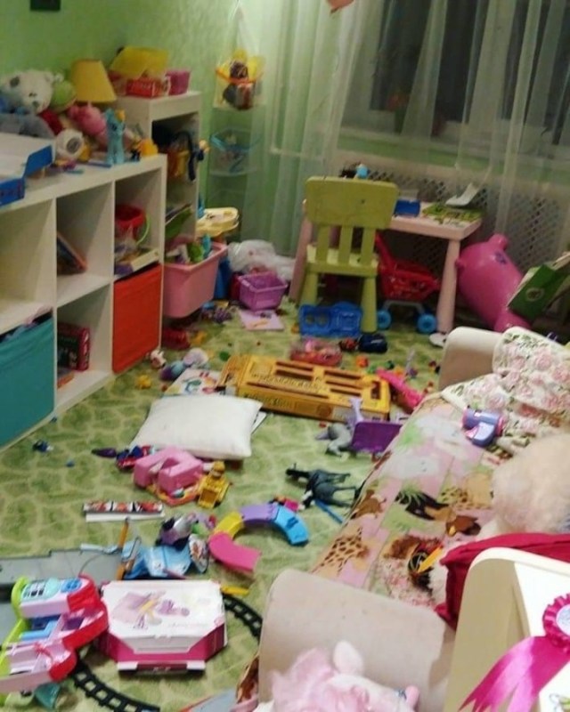 17 фотографий, которые демонстрируют, что ребенка ни в коем случае нельзя оставлять одного!