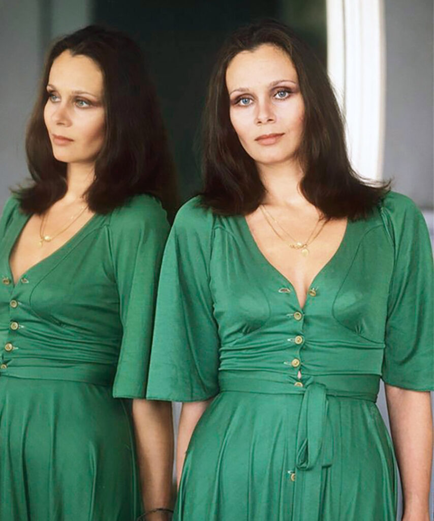 Любовь Полищук была яркой и эффектной красавицей: редкие фото культовой актрисы