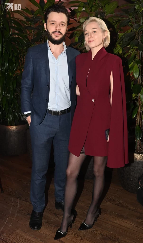 Анастасия Волочкова закатила шикарную вечеринку в честь дня рождения и показала возлюбленного дочери