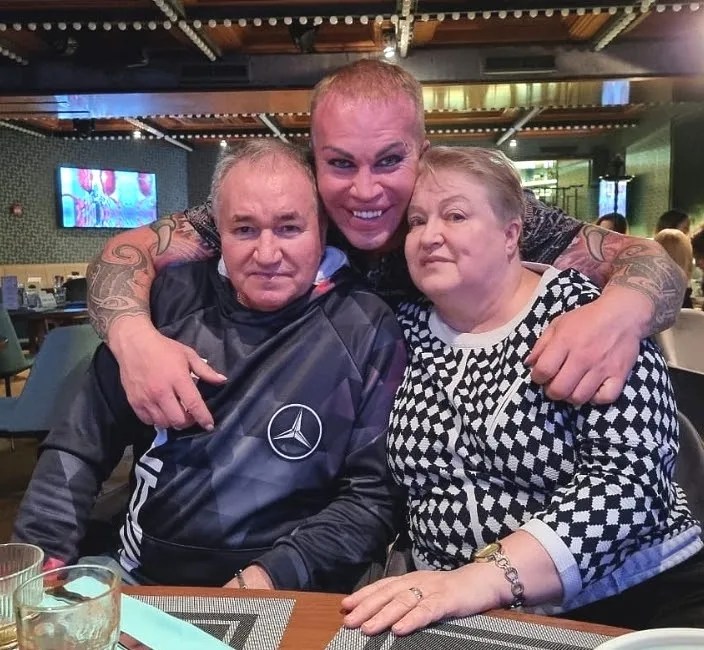 Отец скворцов прошел для Gσlov, в синусе впервые после эго эго эго.